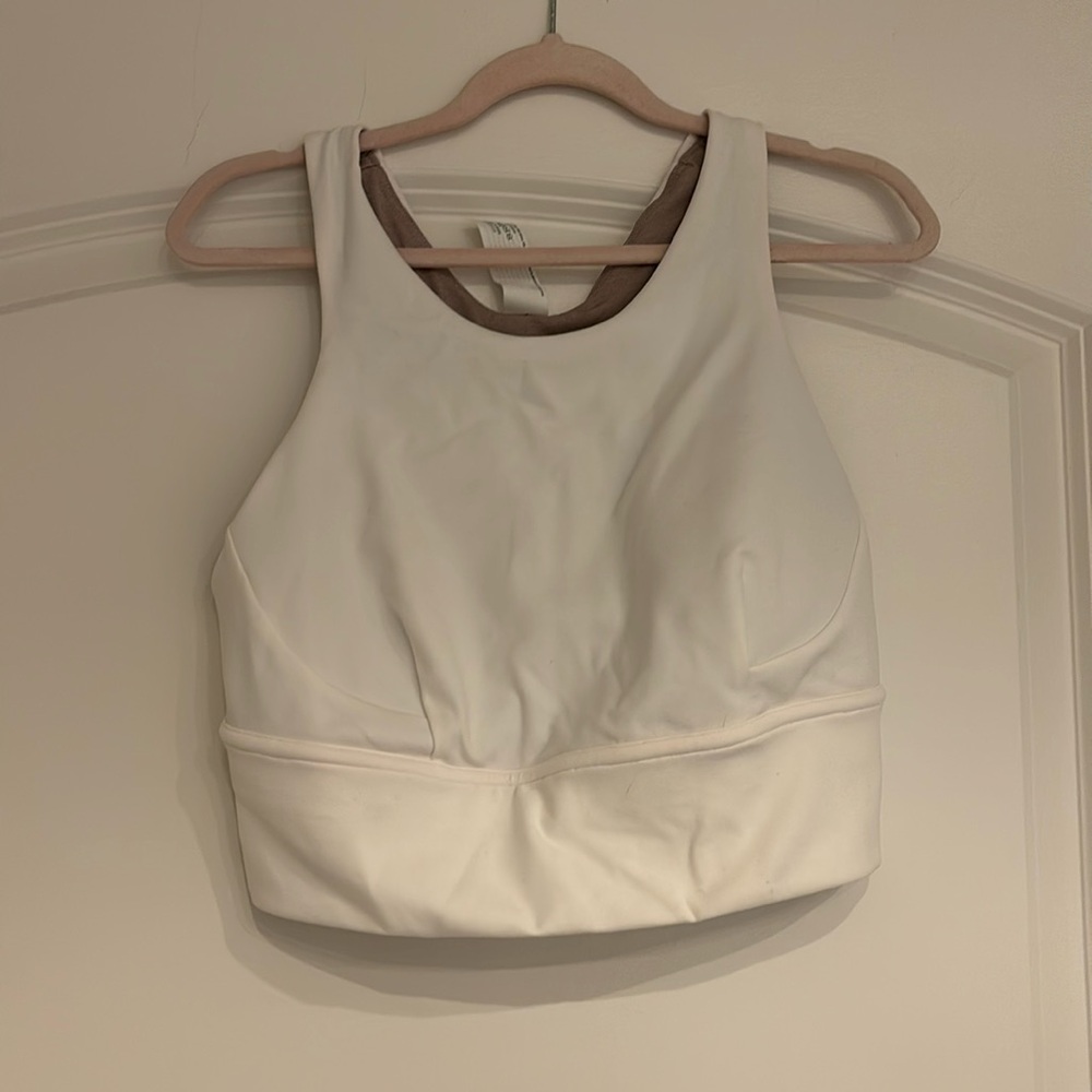 Lululemon HighNeck Sports Bra